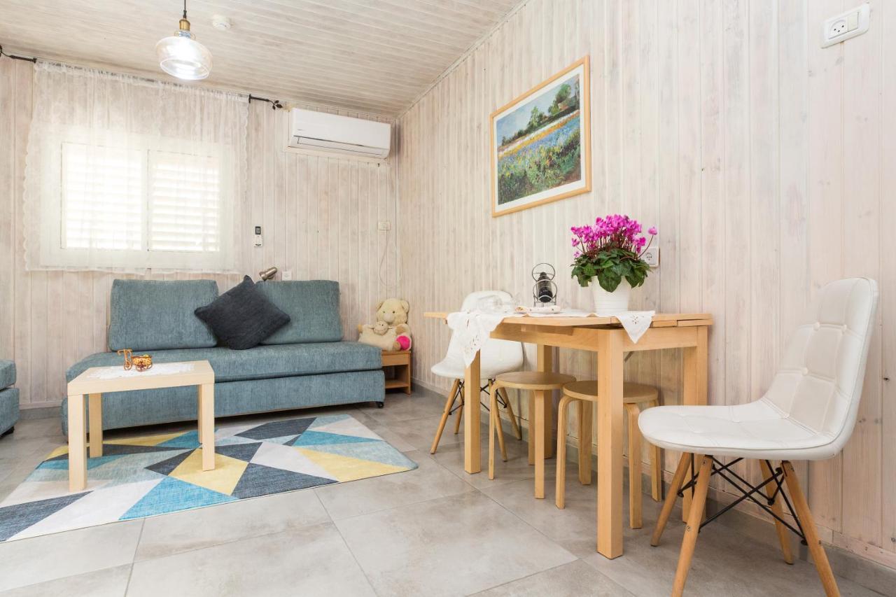 Leyad Hashmura Lodging 예소드하말라 외부 사진