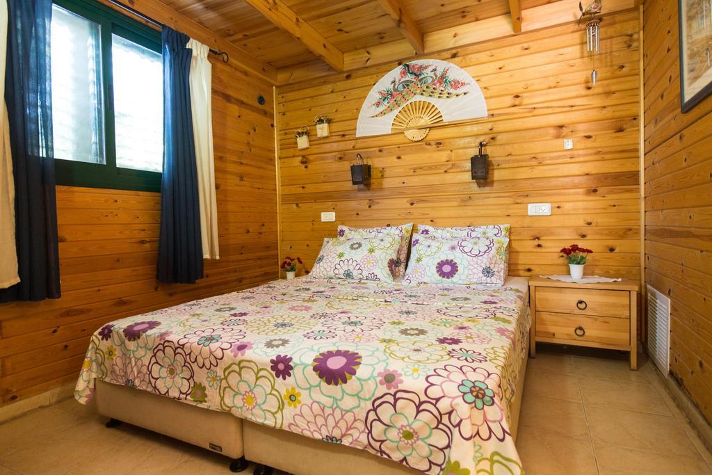 Leyad Hashmura Lodging 예소드하말라 외부 사진