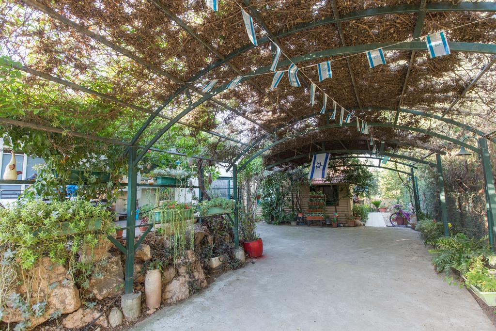 Leyad Hashmura Lodging 예소드하말라 외부 사진
